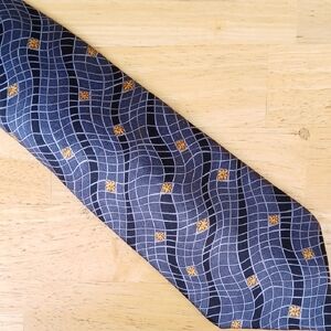 Lanvin Black and Gold Patterned *PRINT* Tie